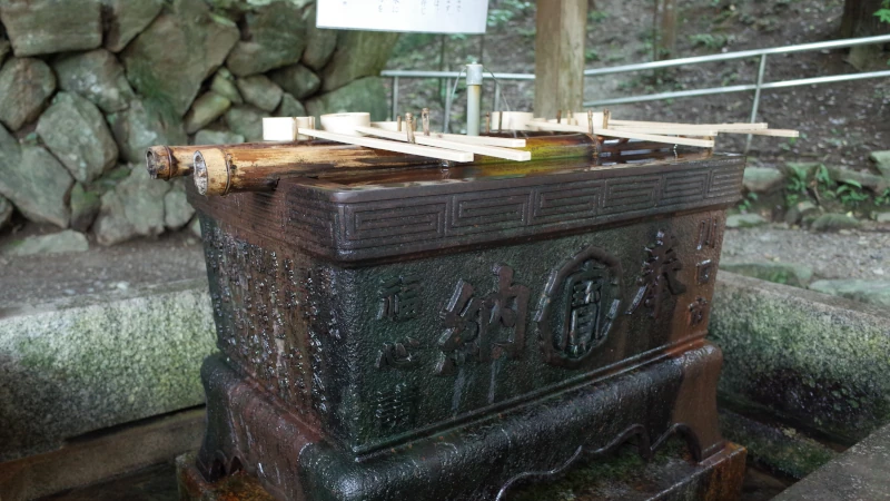 宝登山神社参拝の日手水舎の画像